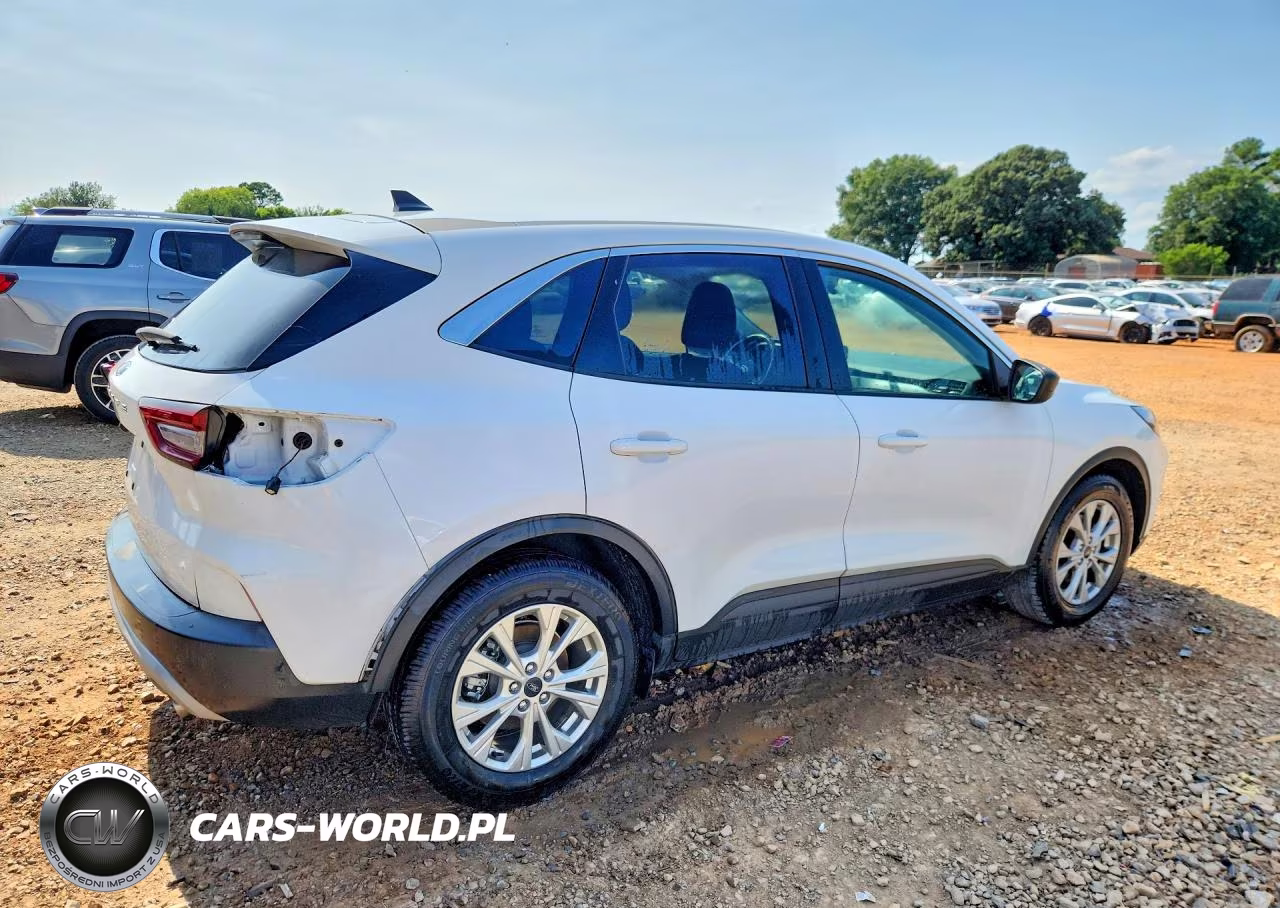 2023 Ford Escape Active VIN:1FMCU0GN3PUA72439 - 3