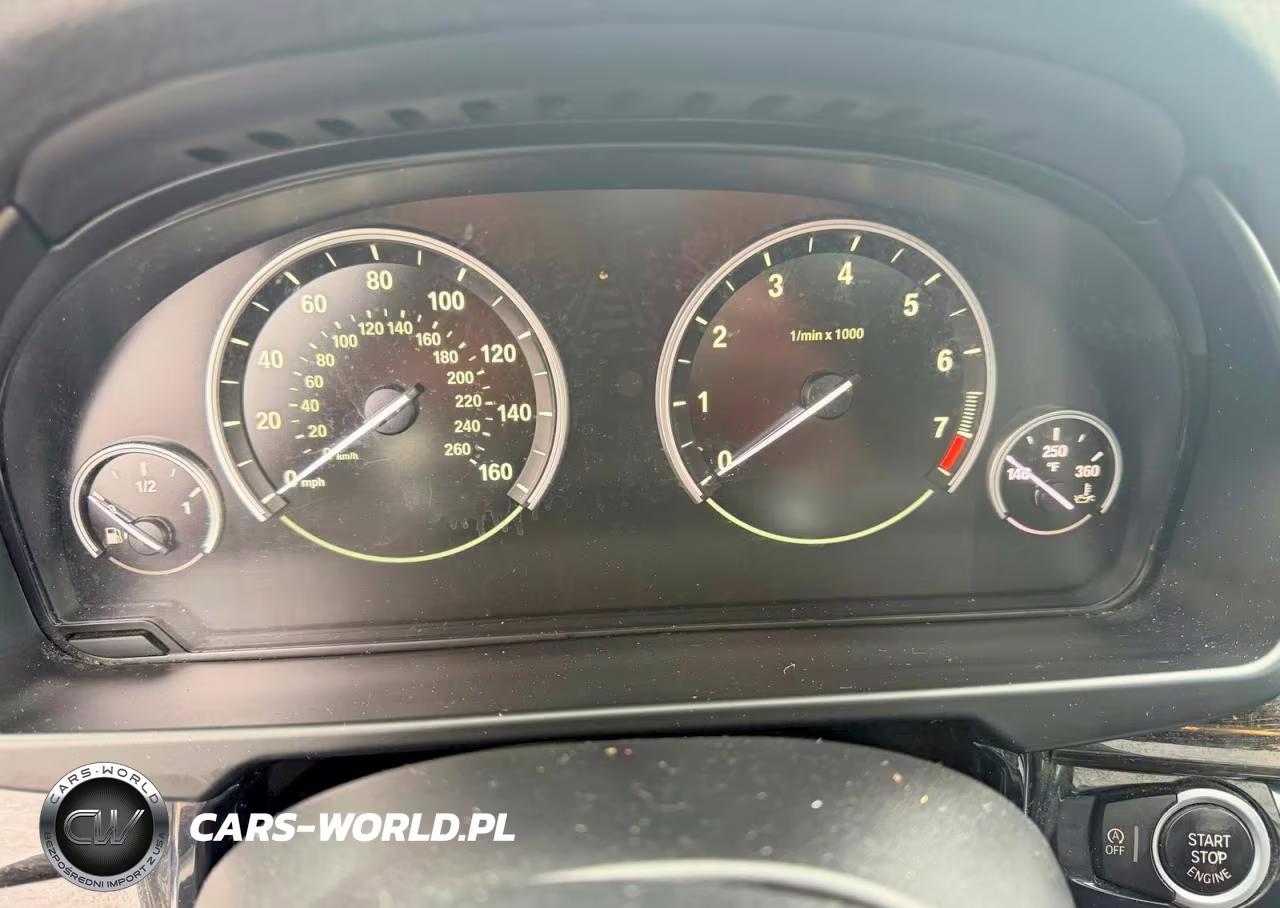 2018 BMW X5 xDrive35I VIN:5UXKR0C52J0Y02782 - 8