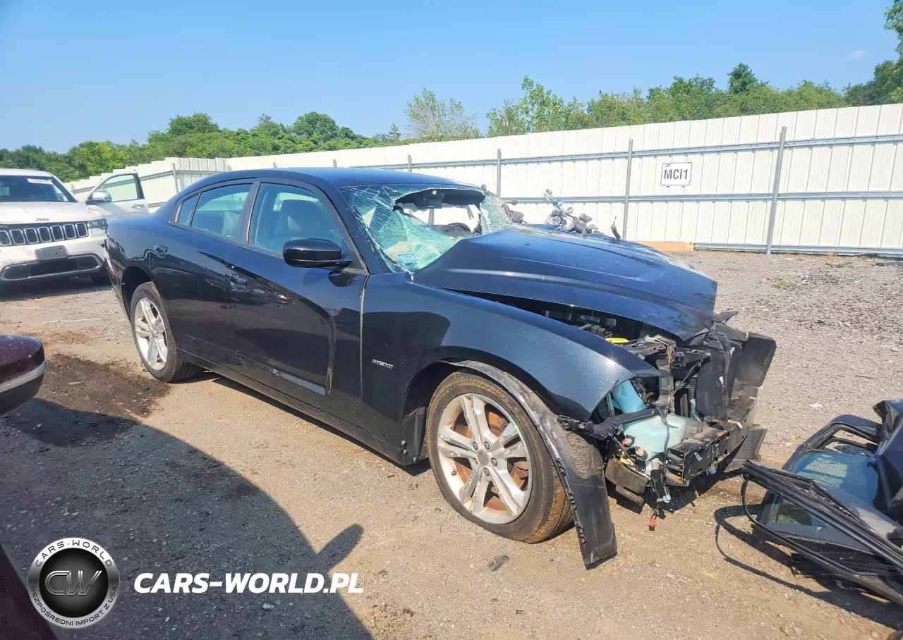 2011 Dodge Charger R VIN:2B3CM5CT0BH552764 - 4