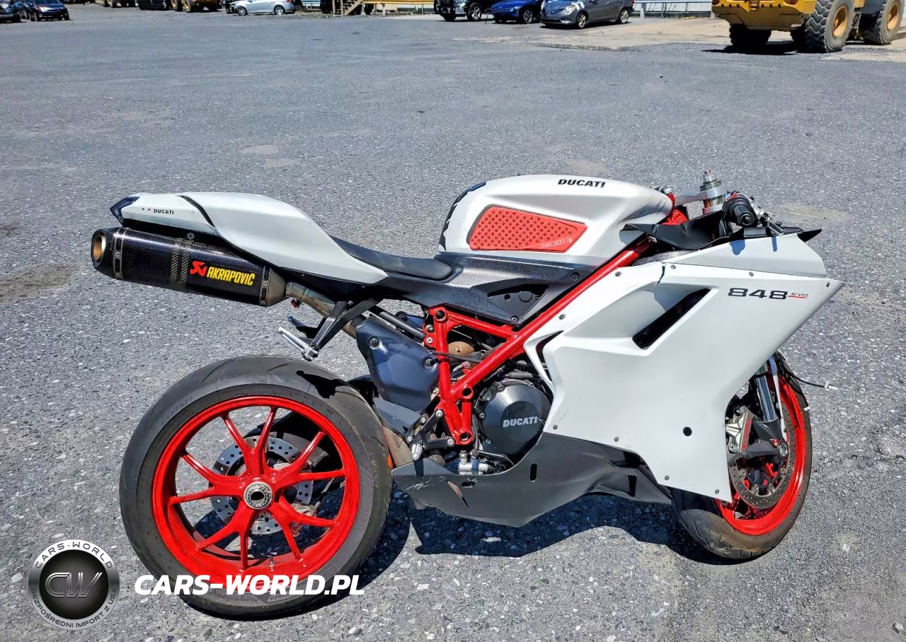 2012 Ducati Superbike 848 – zdjęcie 1 z 9