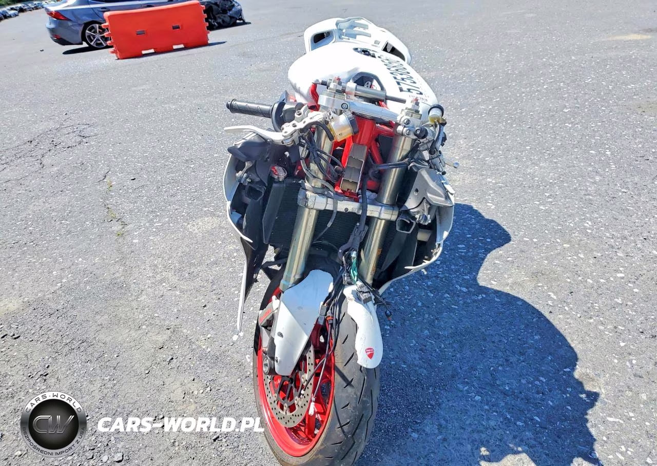 2012 Ducati Superbike 848 VIN:ZDM1XBMV7CB019028 - 2