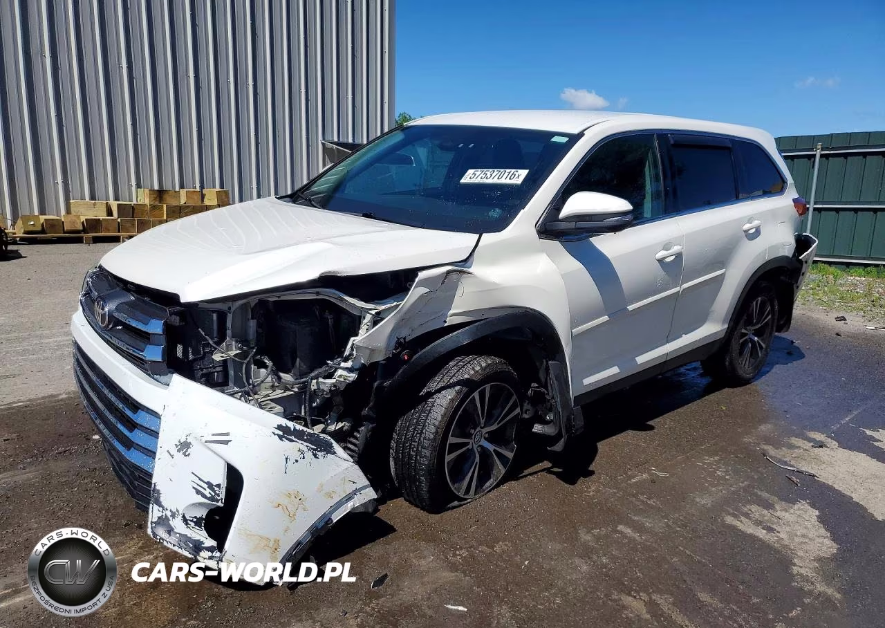 2019 Toyota Highlander Le – zdjęcie 1 z 14
