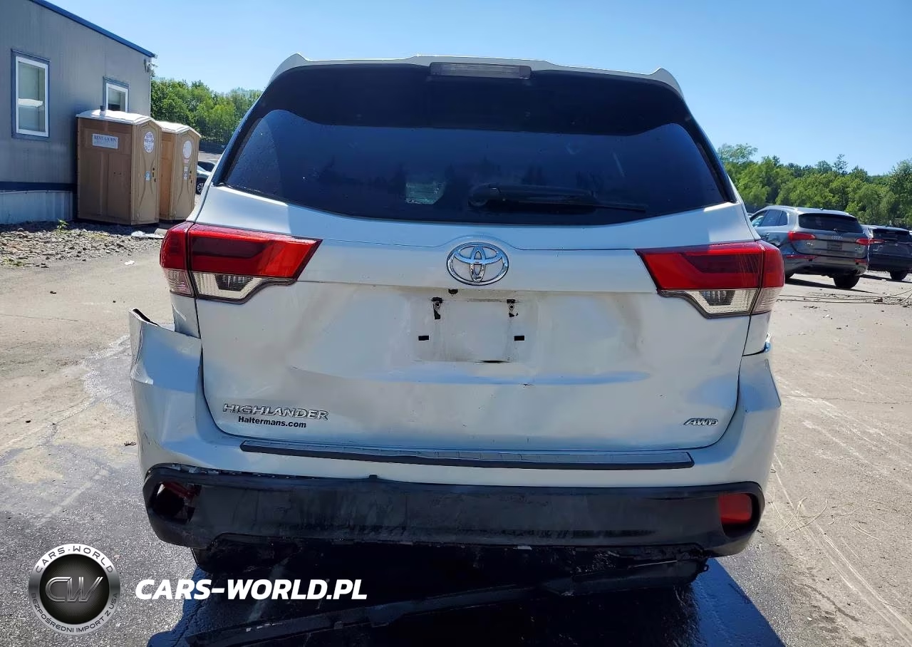 2019 Toyota Highlander Le VIN:5TDBZRFH9KS724205 - 6