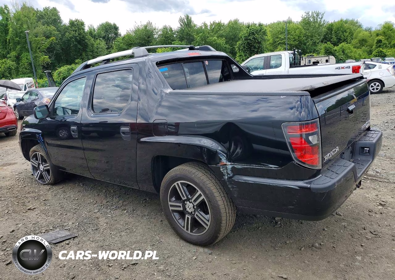 2013 Honda Ridgeline Sport VIN:5FPYK1F73DB018725 - 2