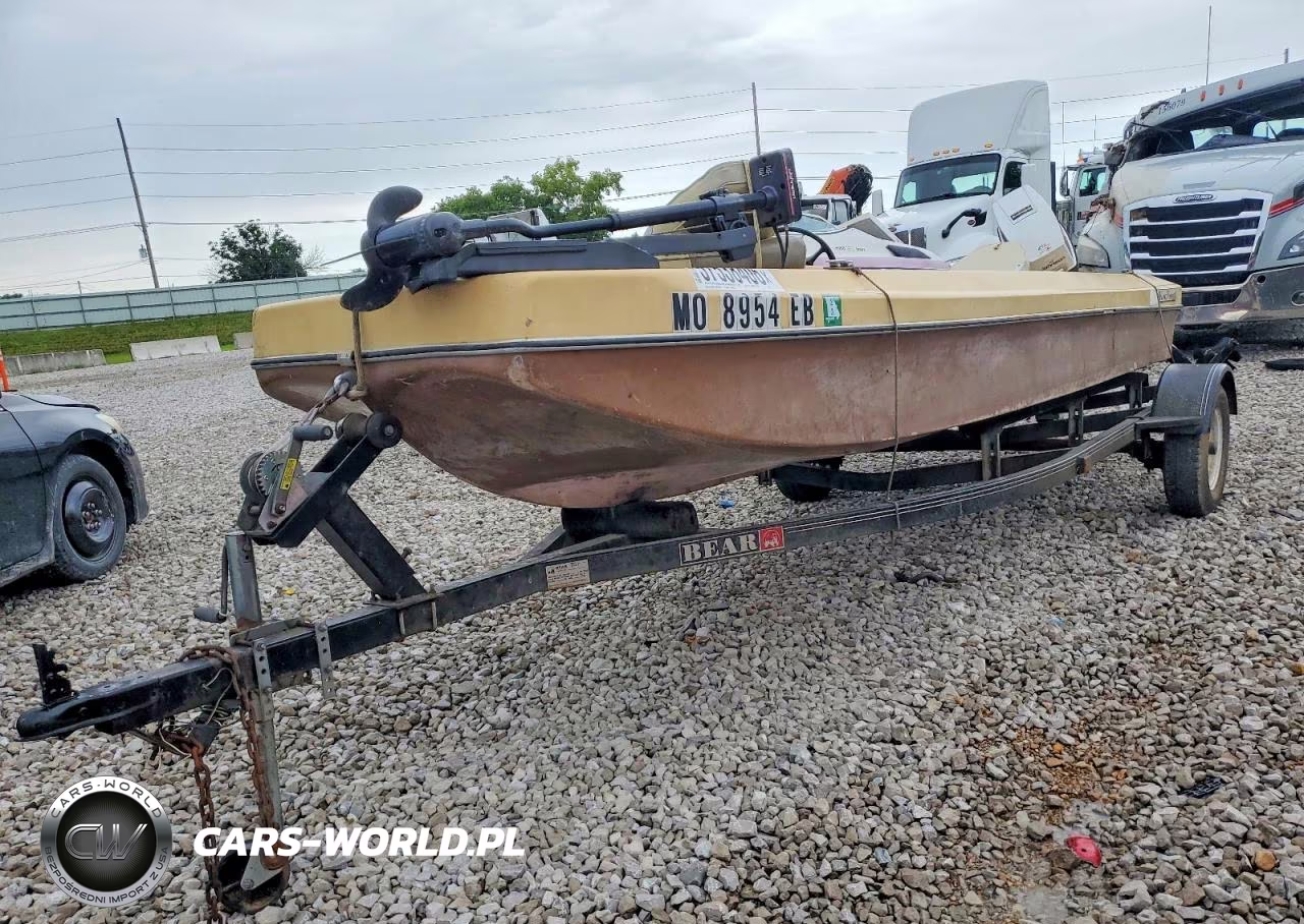 1975 Boat Boat Trailer