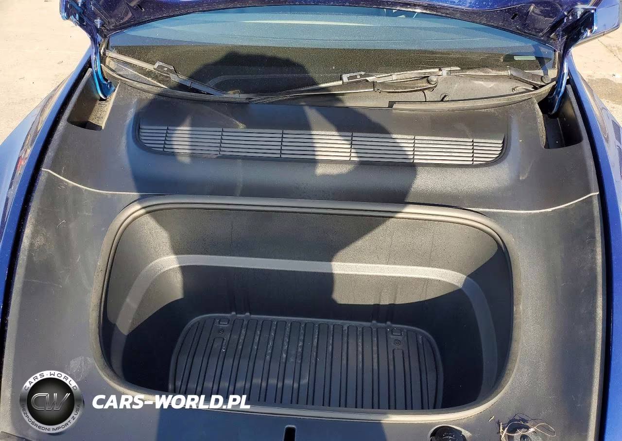 2026 Tesla Model Y Premium Rear-Wheel Drive-Standard Rear-Wheel Drive VIN:7SAYGDEDXTF407480 - 12