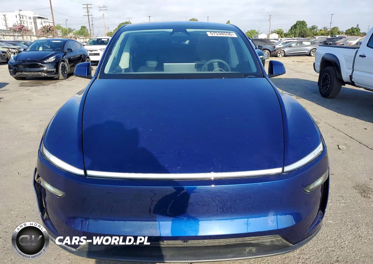 2026 Tesla Model Y Premium Rear-Wheel Drive-Standard Rear-Wheel Drive VIN:7SAYGDEDXTF407480 - 5