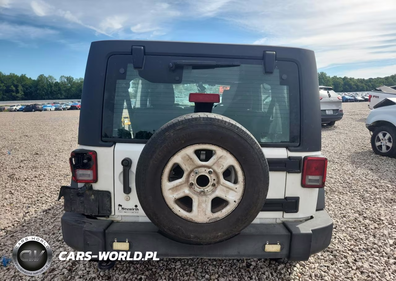 2016 Jeep Wrangler Unlimited Sport VIN:1C4BJWKG1GL325610 - 6