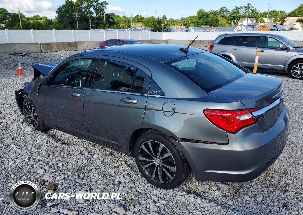 2013 Chrysler 200 Limited VIN:1C3CCBCG7DN744412 - 2