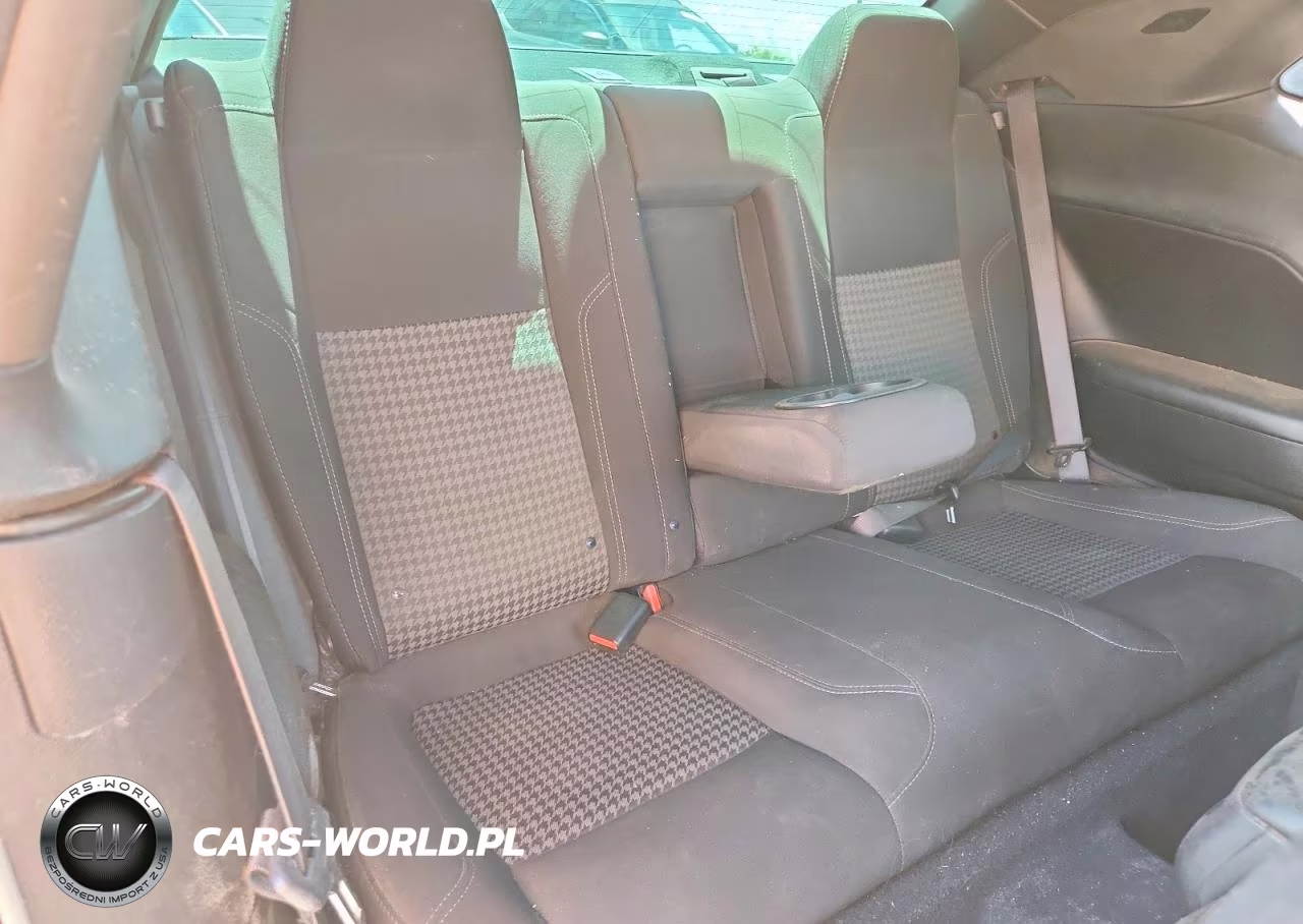 2019 Dodge Challenger Sxt VIN:2C3CDZAG3KH735267 - 10