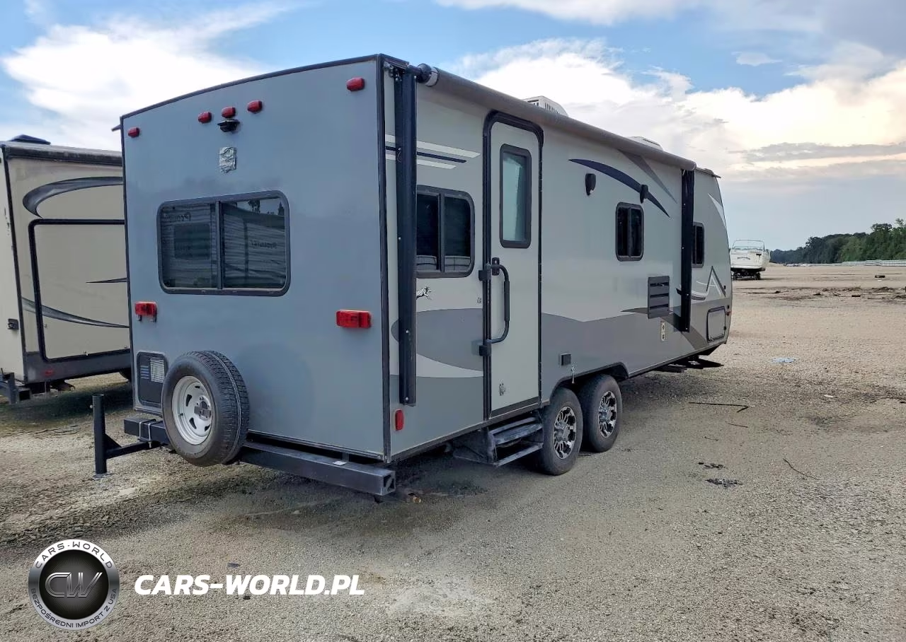 2019 Coachmen Apex Nano VIN:5ZT2CXKB8KL006135 - 4