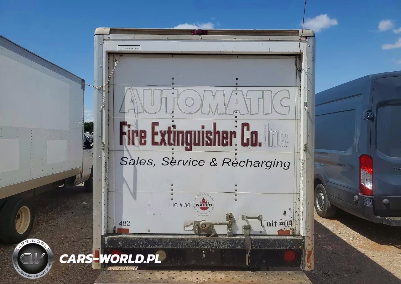 2003 Chevrolet Express Delivery Truck VIN:1GBHG31U231176228 - 11