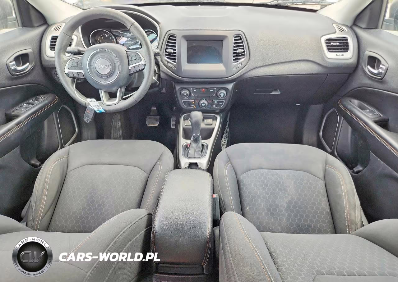 2019 Jeep Compass Sport VIN:3C4NJCABXKT769745 - 8