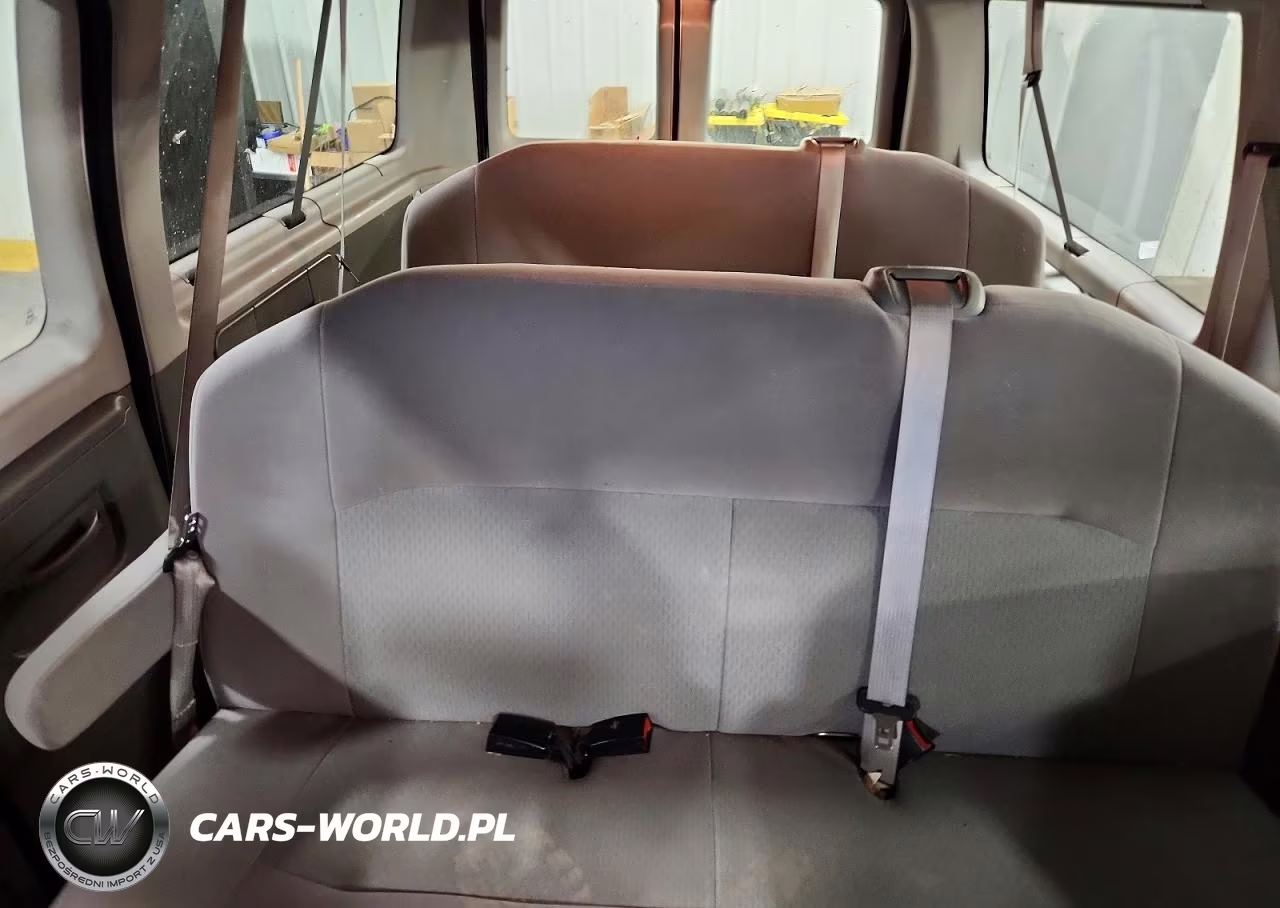 2012 Ford Econoline E150 Wagon VIN:1FMNE1BW6CDA88737 - 10
