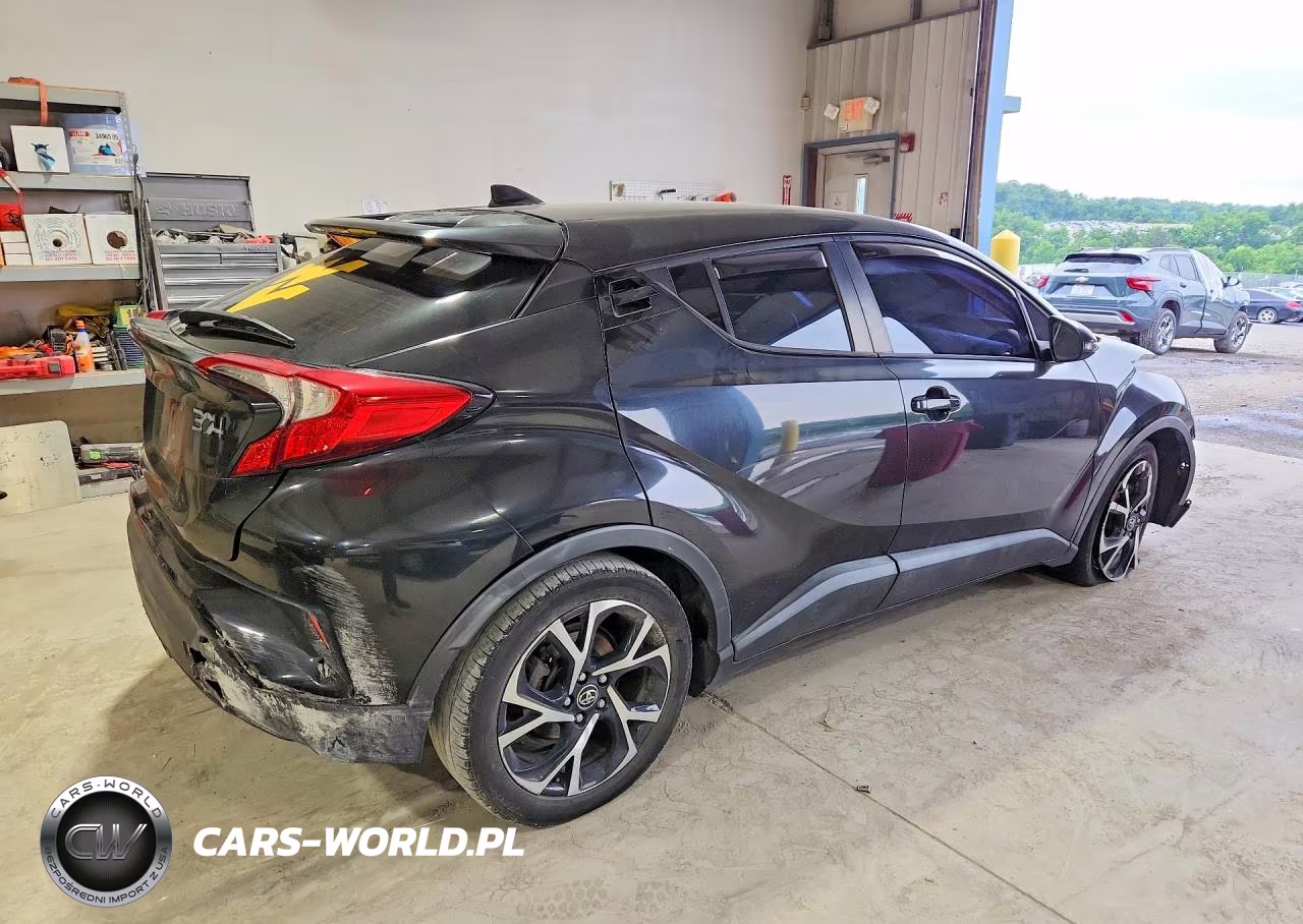 2018 Toyota C-Hr Xle Premium VIN:NMTKHMBX0JR003397 - 3