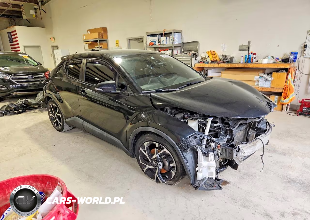 2018 Toyota C-Hr Xle Premium VIN:NMTKHMBX0JR003397 - 4