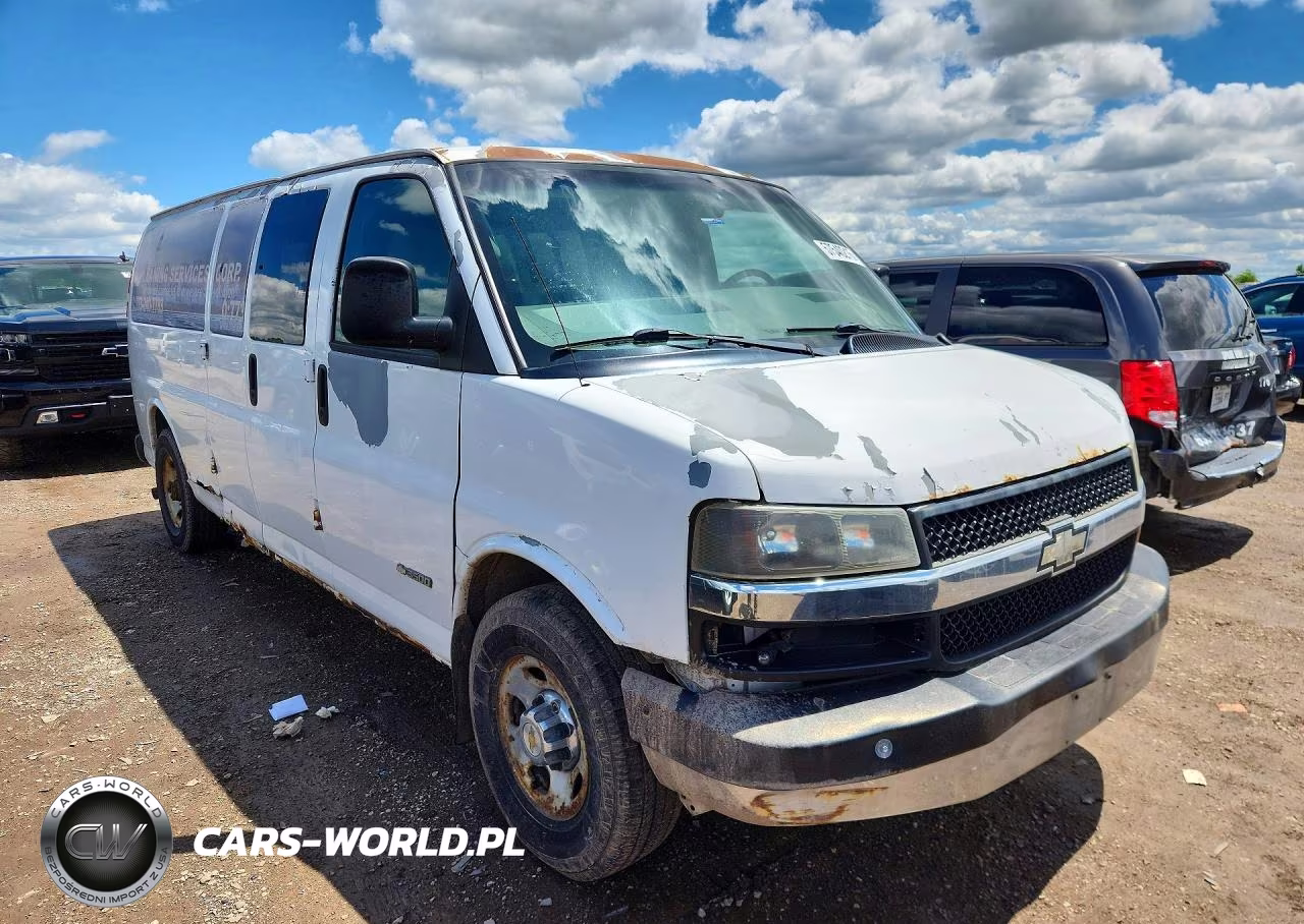 2004 Chevrolet Express G3500 VIN:1GAHG39U241207388 - 4