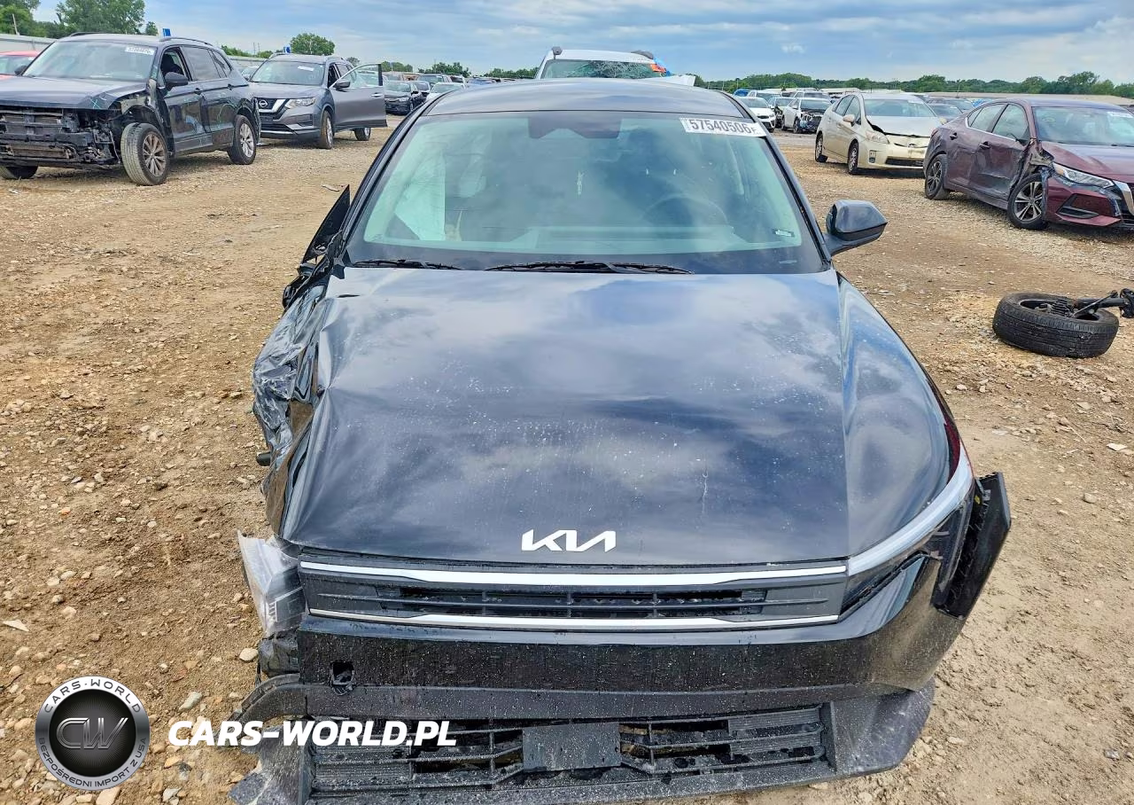 2025 Kia K4 Lxs VIN:3KPFT4DE8SE039007 - 5