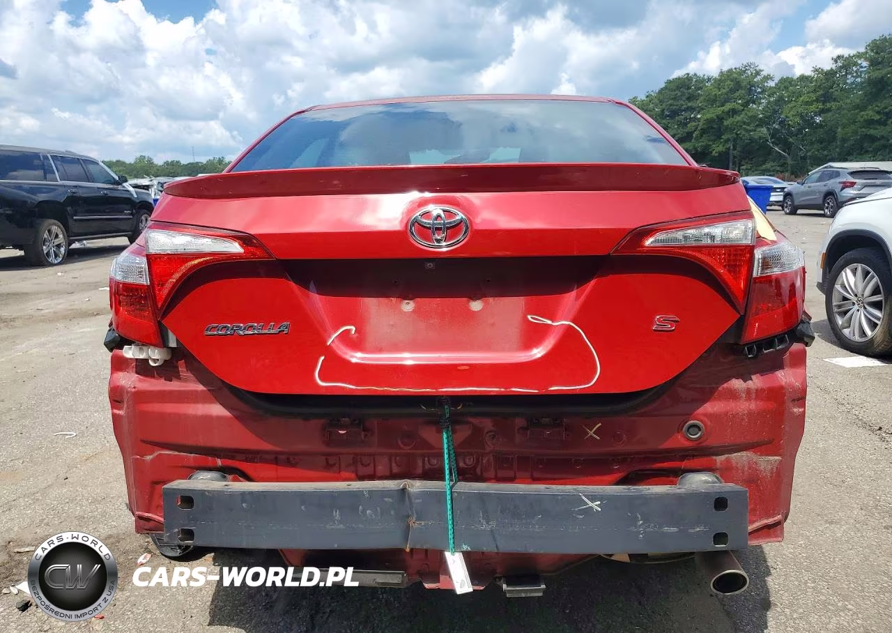 2015 Toyota Corolla S Plus VIN:2T1BURHE1FC411357 - 6