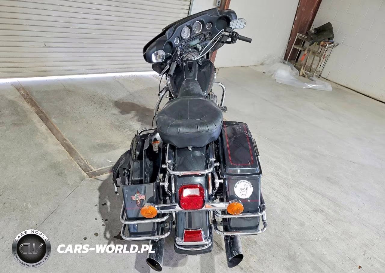 2007 Harley-Davidson Flhtcui VIN:1HD1FC4117Y720098 - 6