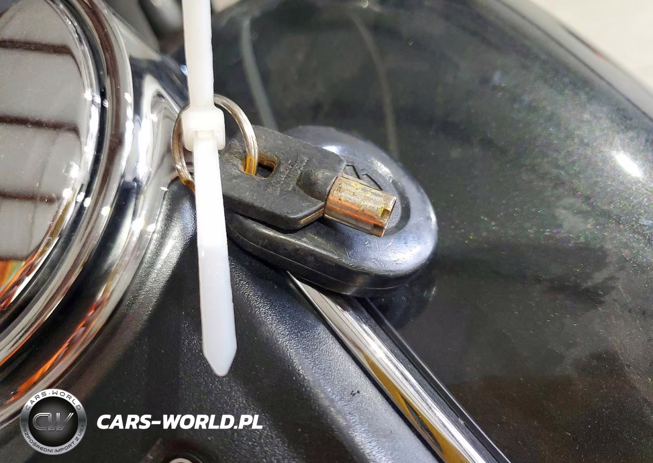 2007 Harley-Davidson Flhtcui VIN:1HD1FC4117Y720098 - 8