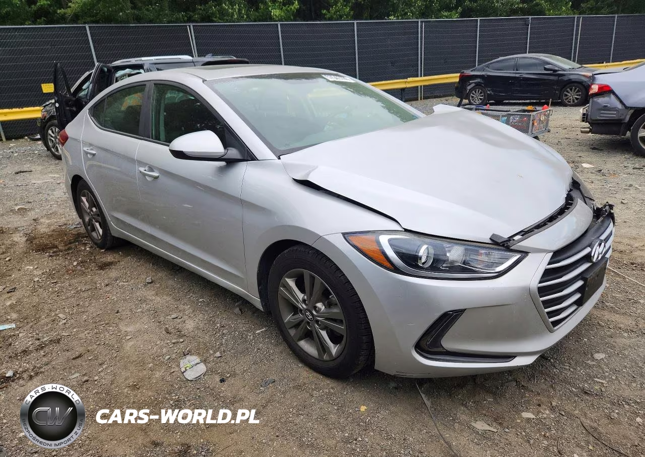 2018 Hyundai Elantra Value Edition VIN:5NPD84LF7JH326934 - 4