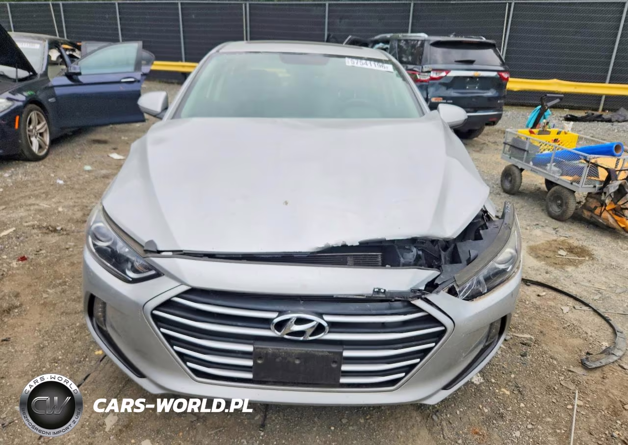 2018 Hyundai Elantra Value Edition VIN:5NPD84LF7JH326934 - 5
