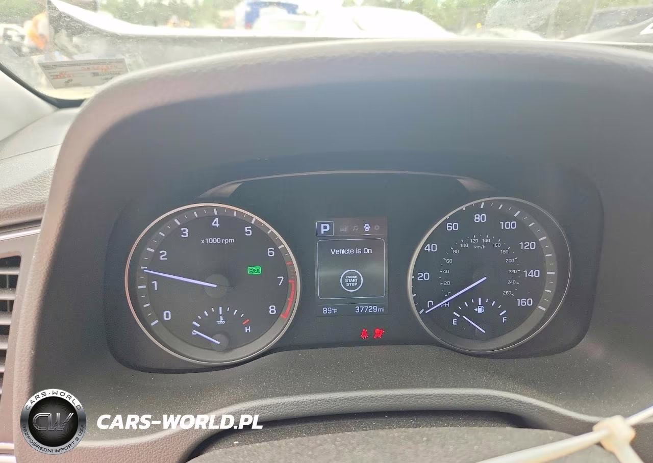 2018 Hyundai Elantra Value Edition VIN:5NPD84LF7JH326934 - 9