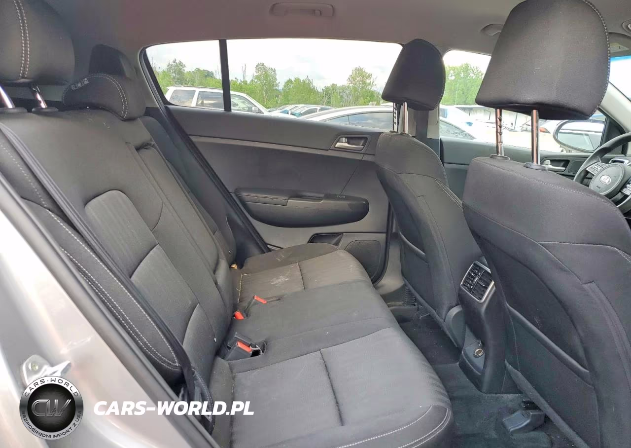 2020 Kia Sportage Lx VIN:KNDPMCAC1L7831371 - 11