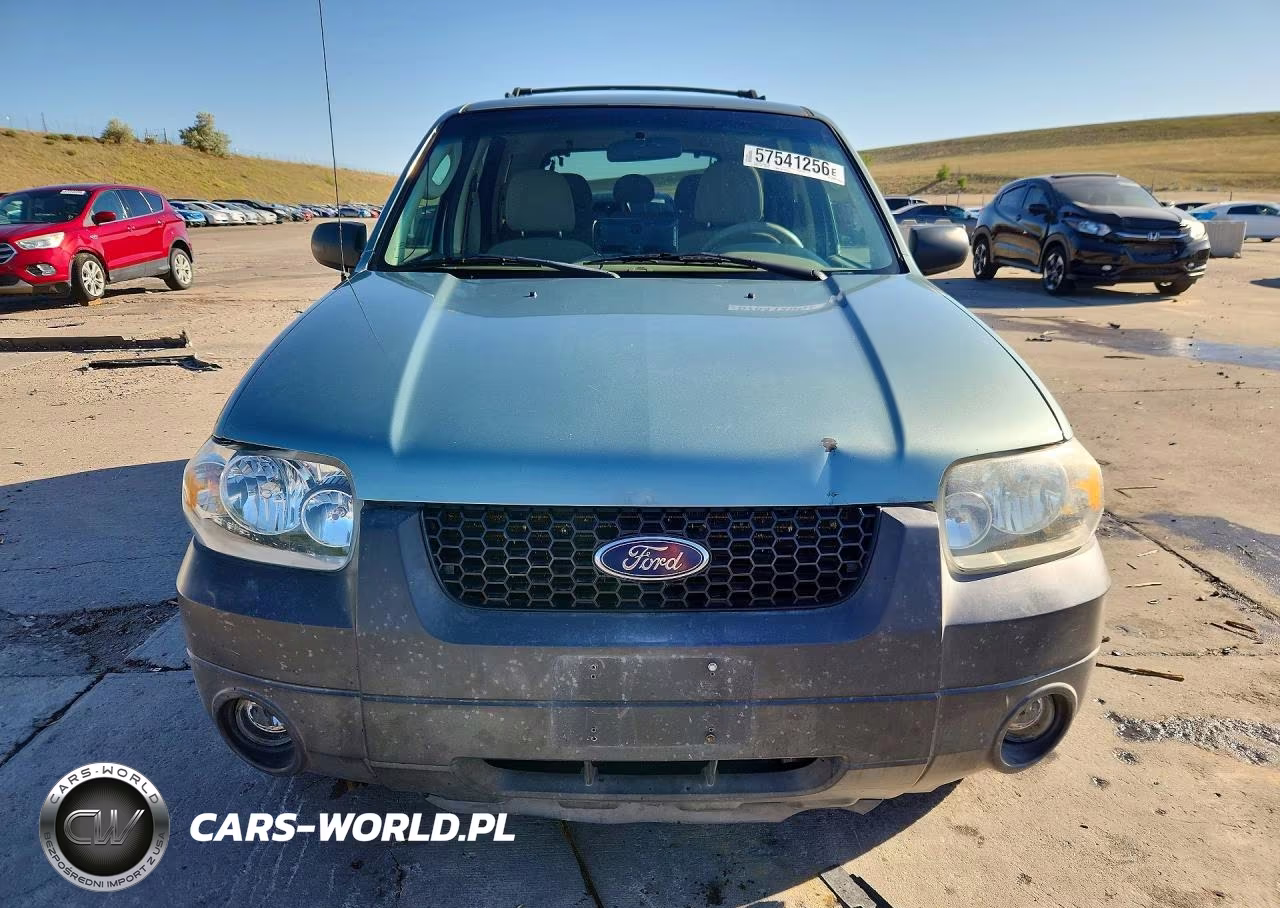 2005 Ford Escape Xlt VIN:1FMCU93115KB52483 - 5