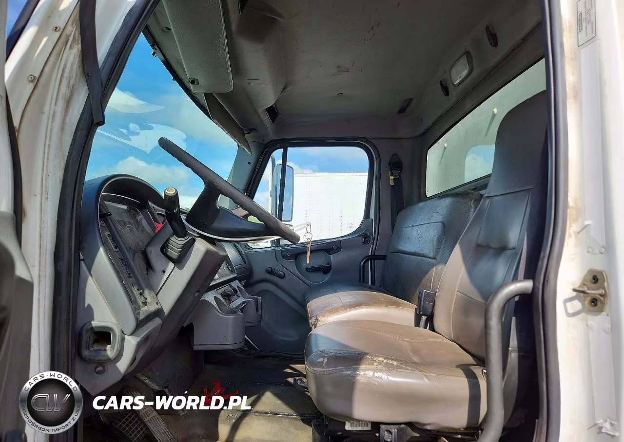 2005 Freightliner Business Class M2 Box Truck VIN:1FVACWDC85HV05932 - 7