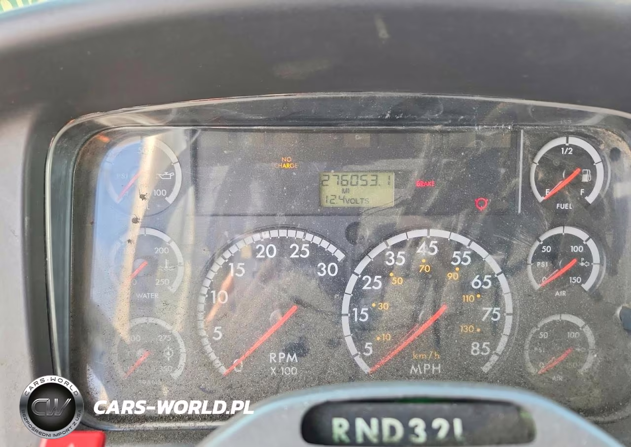 2005 Freightliner Business Class M2 Box Truck VIN:1FVACWDC85HV05932 - 9