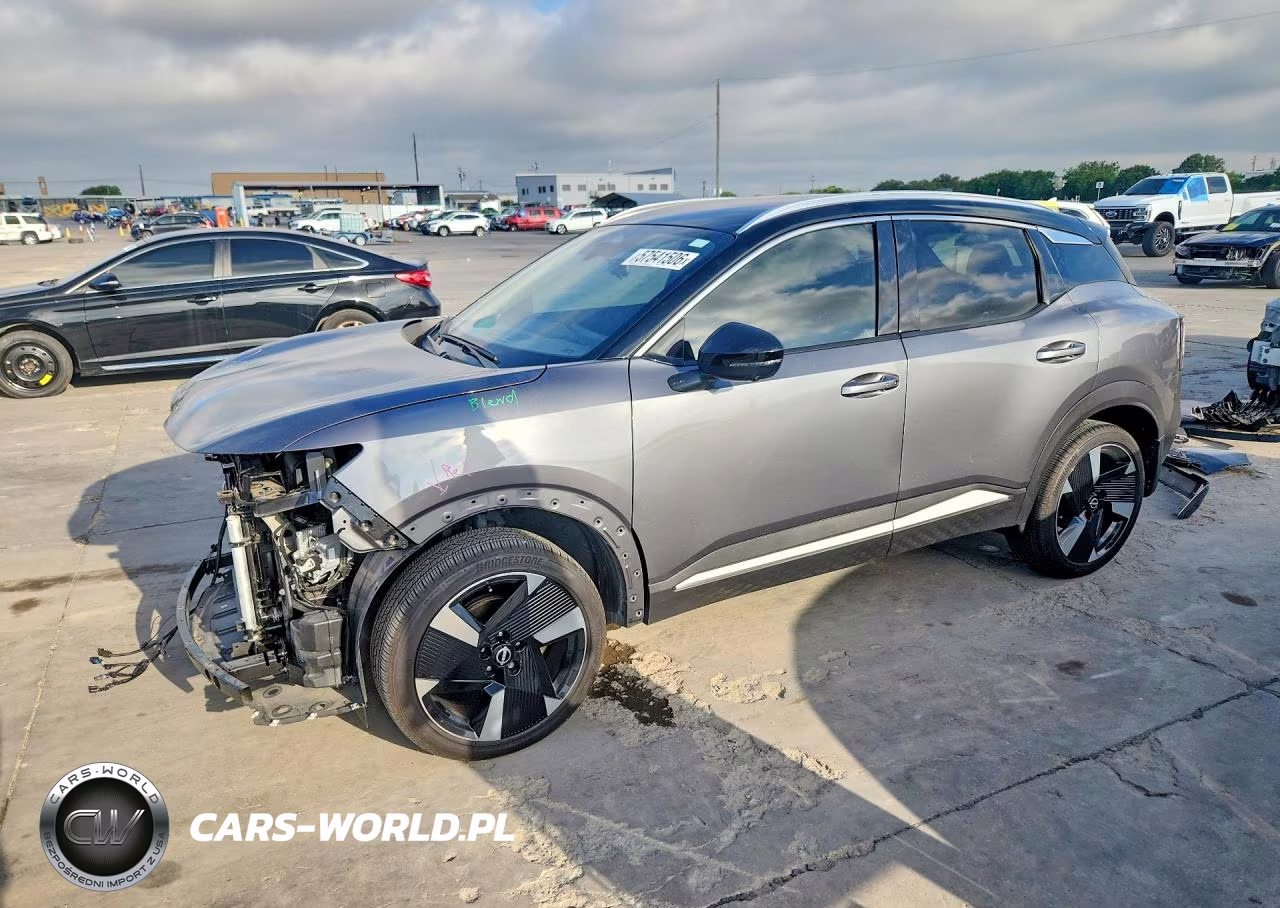2025 Nissan Kicks Sr – zdjęcie 1 z 13