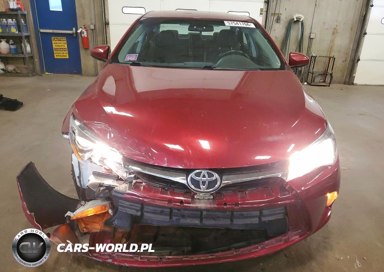 2017 Toyota Camry Se VIN:4T1BF1FK9HU811074 - 5