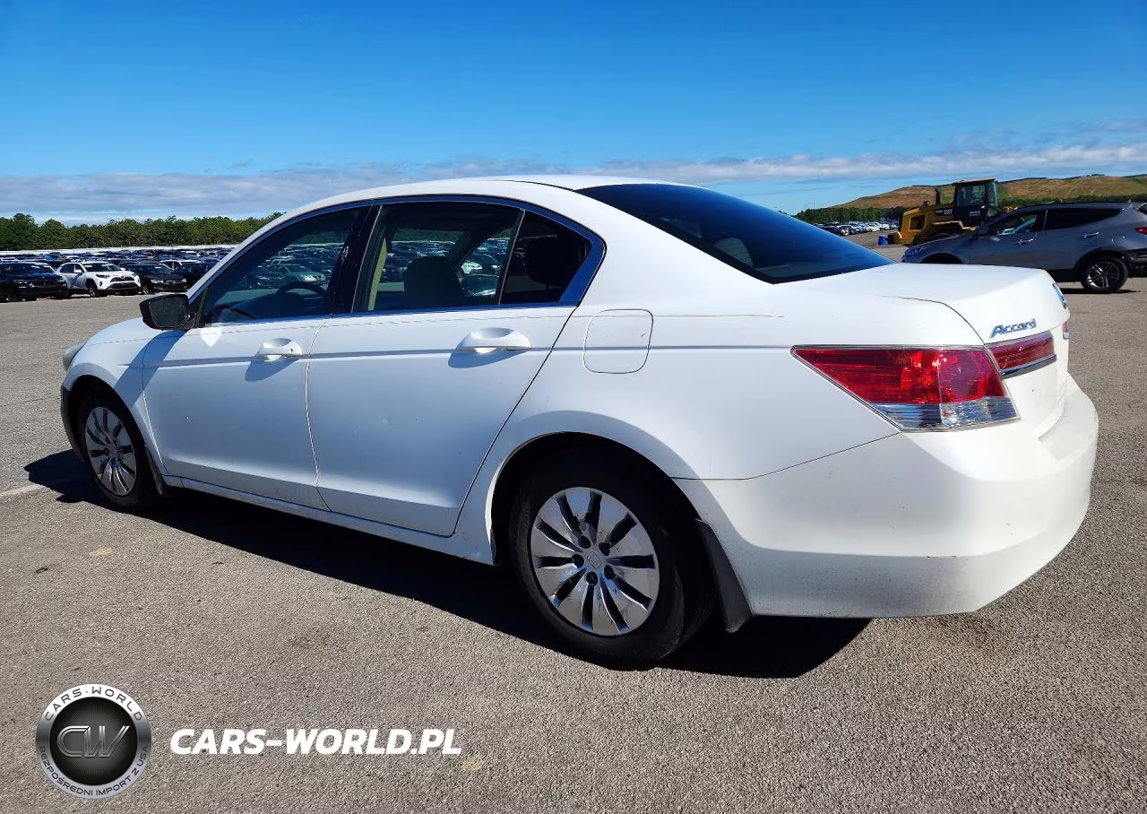 2011 HONDA ACCORD LX LX VIN:1HGCP2F31BA061913 - 2