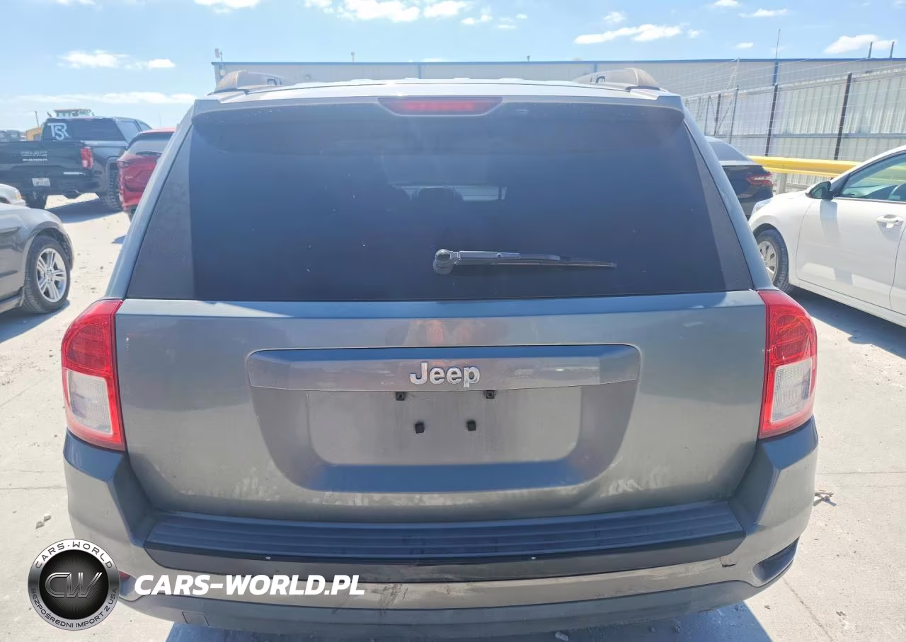 2013 Jeep Compass Latitude VIN:1C4NJCEB7DD218546 - 6