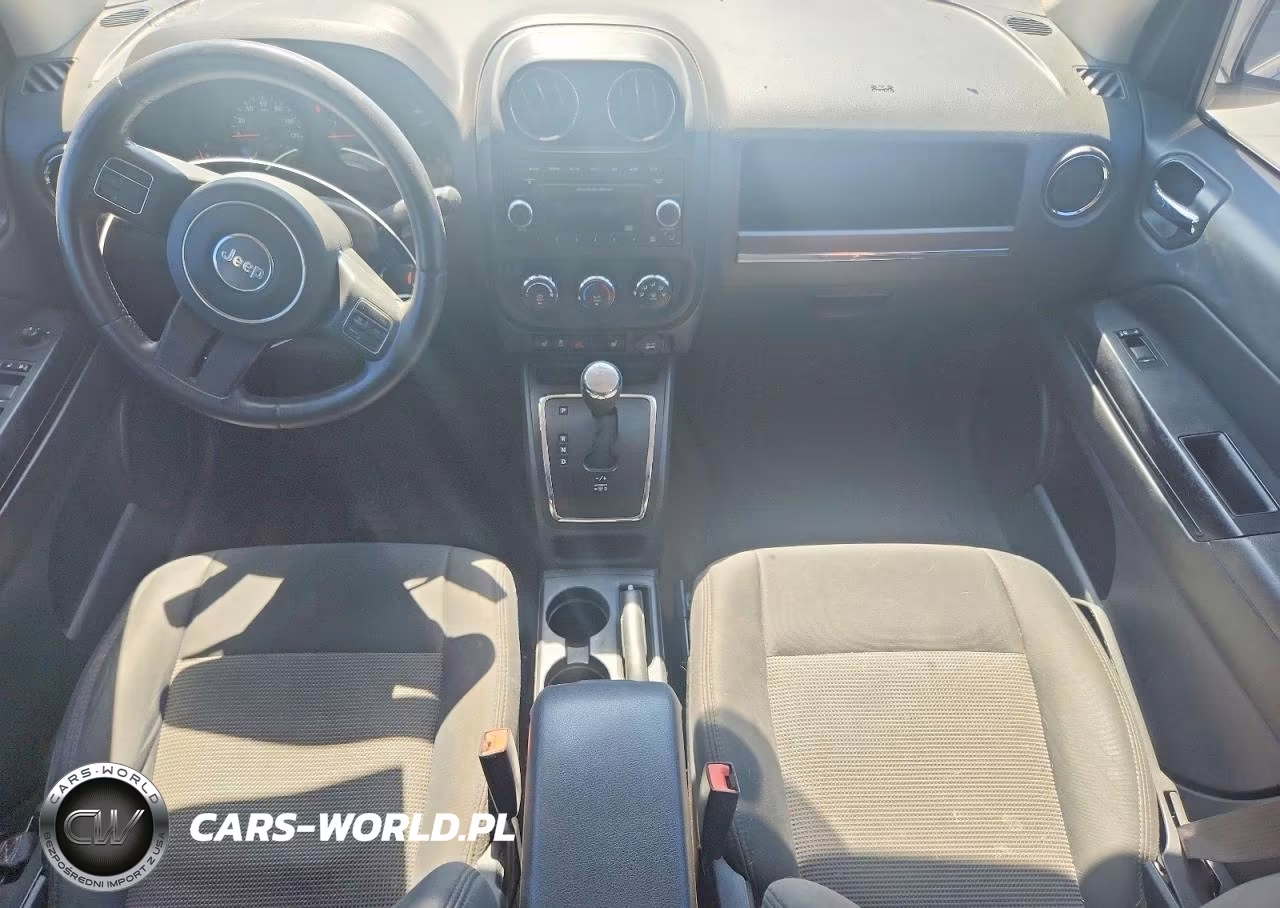 2013 Jeep Compass Latitude VIN:1C4NJCEB7DD218546 - 8
