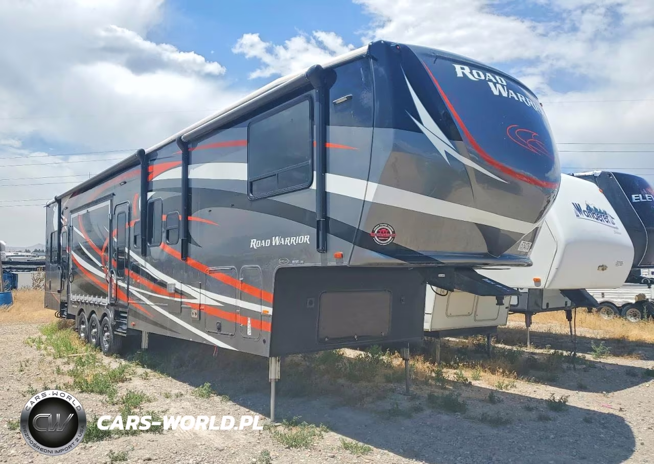 2018 Heartland Road Warrior Camper – zdjęcie 1 z 10