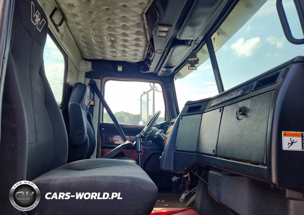 2016 Western Star 4900 Semi Truck VIN:5KJJAEDV5GLHF4204 - 6