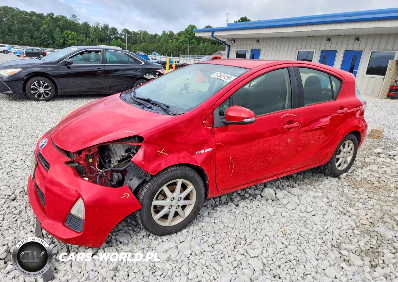 2013 Toyota Prius C Three