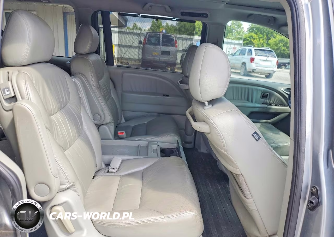 2007 Honda Odyssey Touring VIN:5FNRL38807B002322 - 11