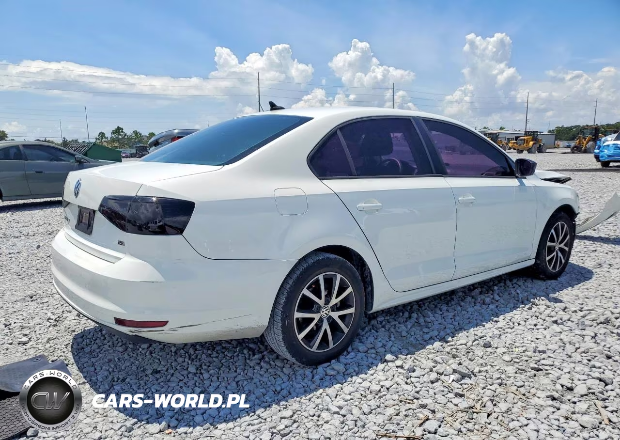 2016 Volkswagen Jetta Se VIN:3VWD67AJ4GM261765 - 3