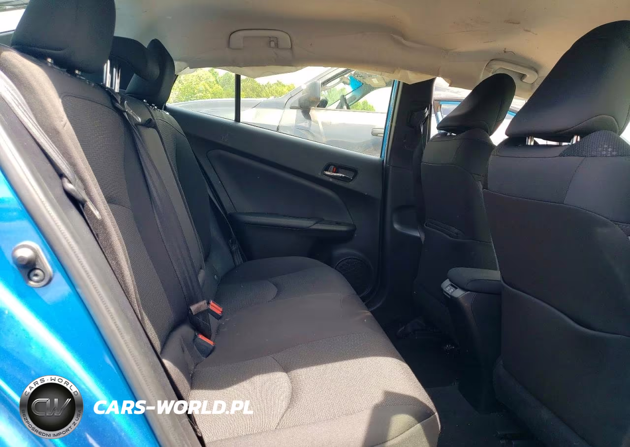 2019 Toyota Prius Le Awd-E VIN:JTDL9RFU8K3007247 - 10