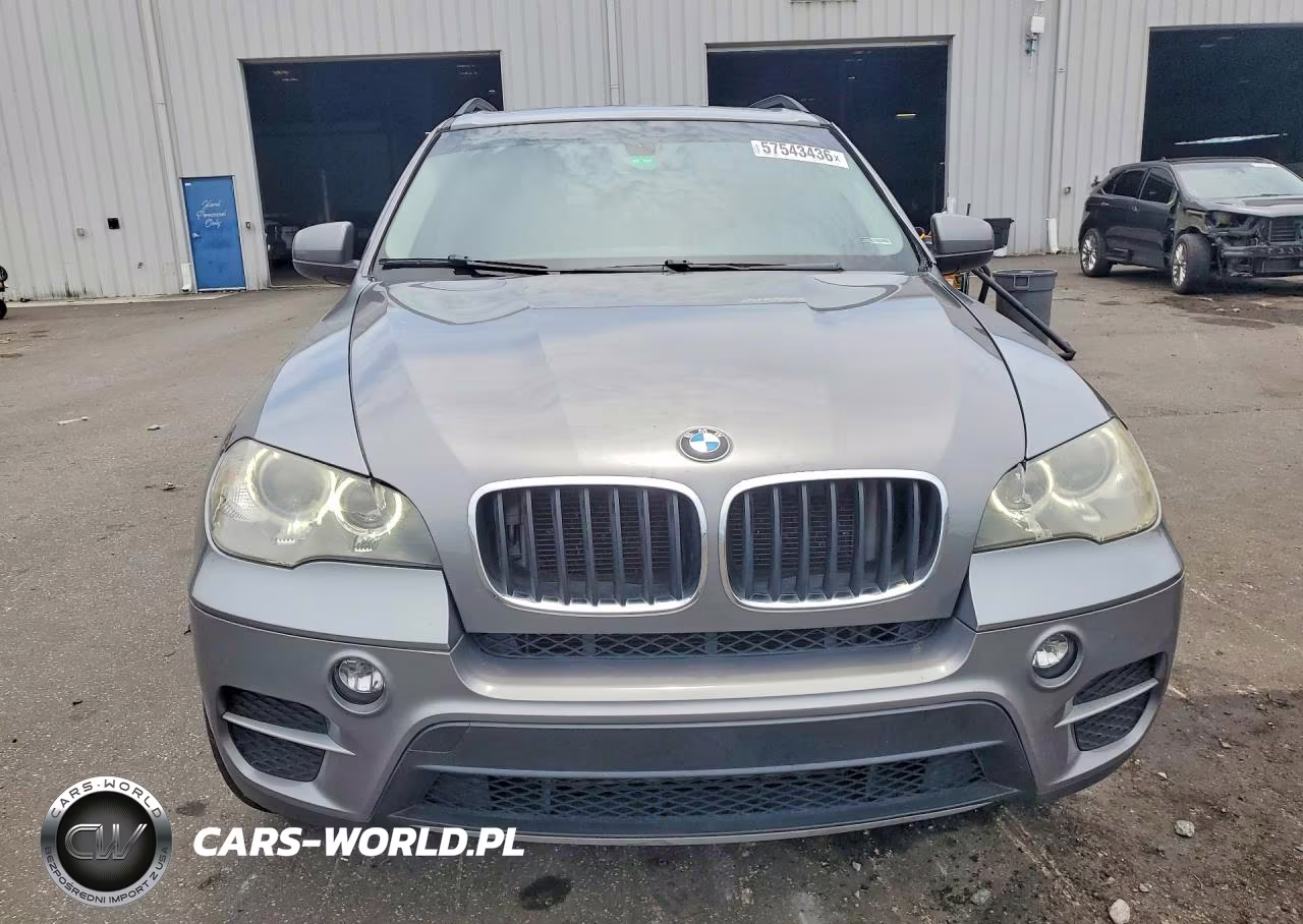 2013 BMW X5 xDrive35I VIN:5UXZV4C58D0B03083 - 5