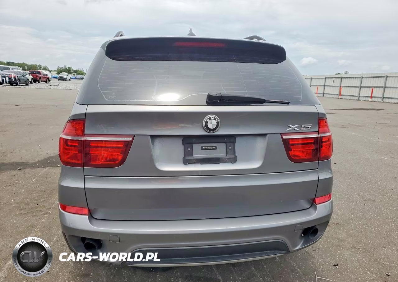 2013 BMW X5 xDrive35I VIN:5UXZV4C58D0B03083 - 6