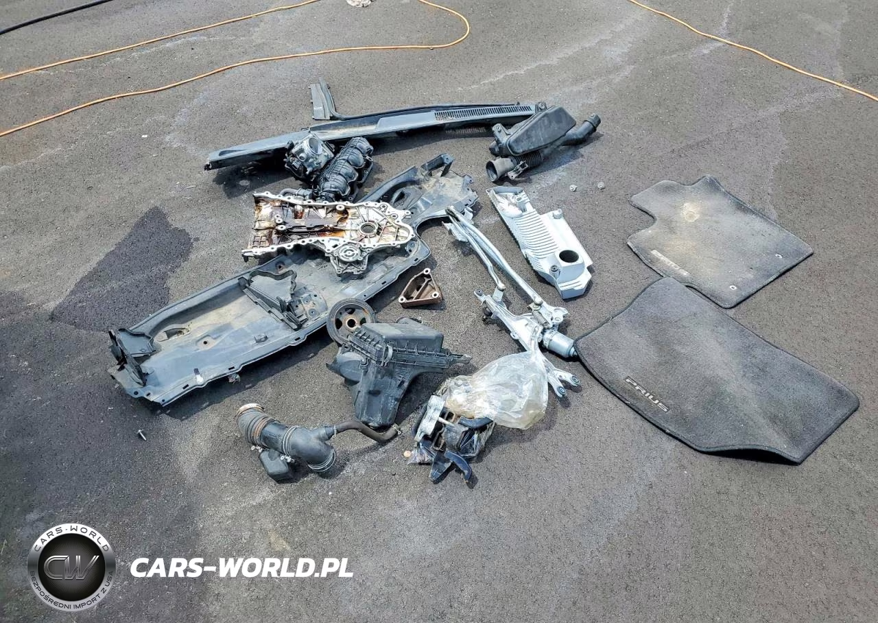 2011 Toyota Prius VIN:JTDKN3DU2B5327661 - 12