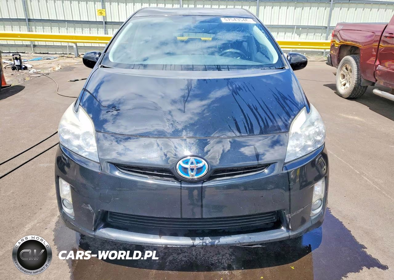 2011 Toyota Prius VIN:JTDKN3DU2B5327661 - 5