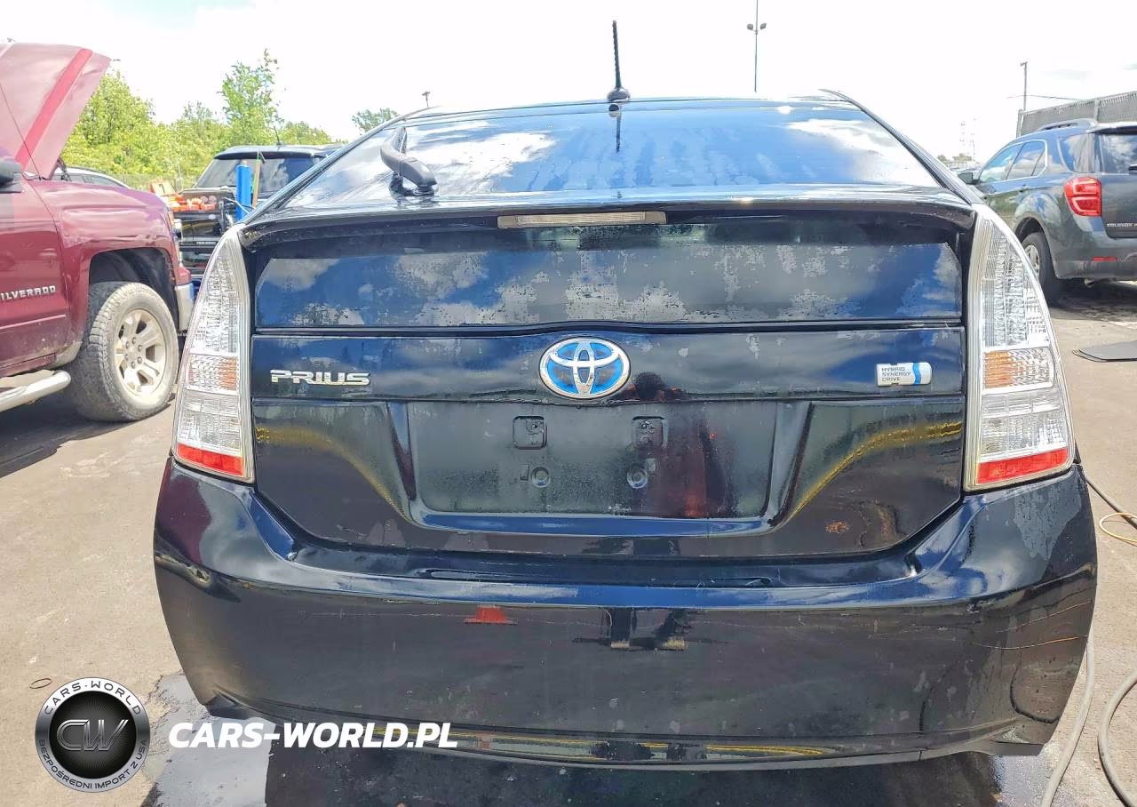2011 Toyota Prius VIN:JTDKN3DU2B5327661 - 6