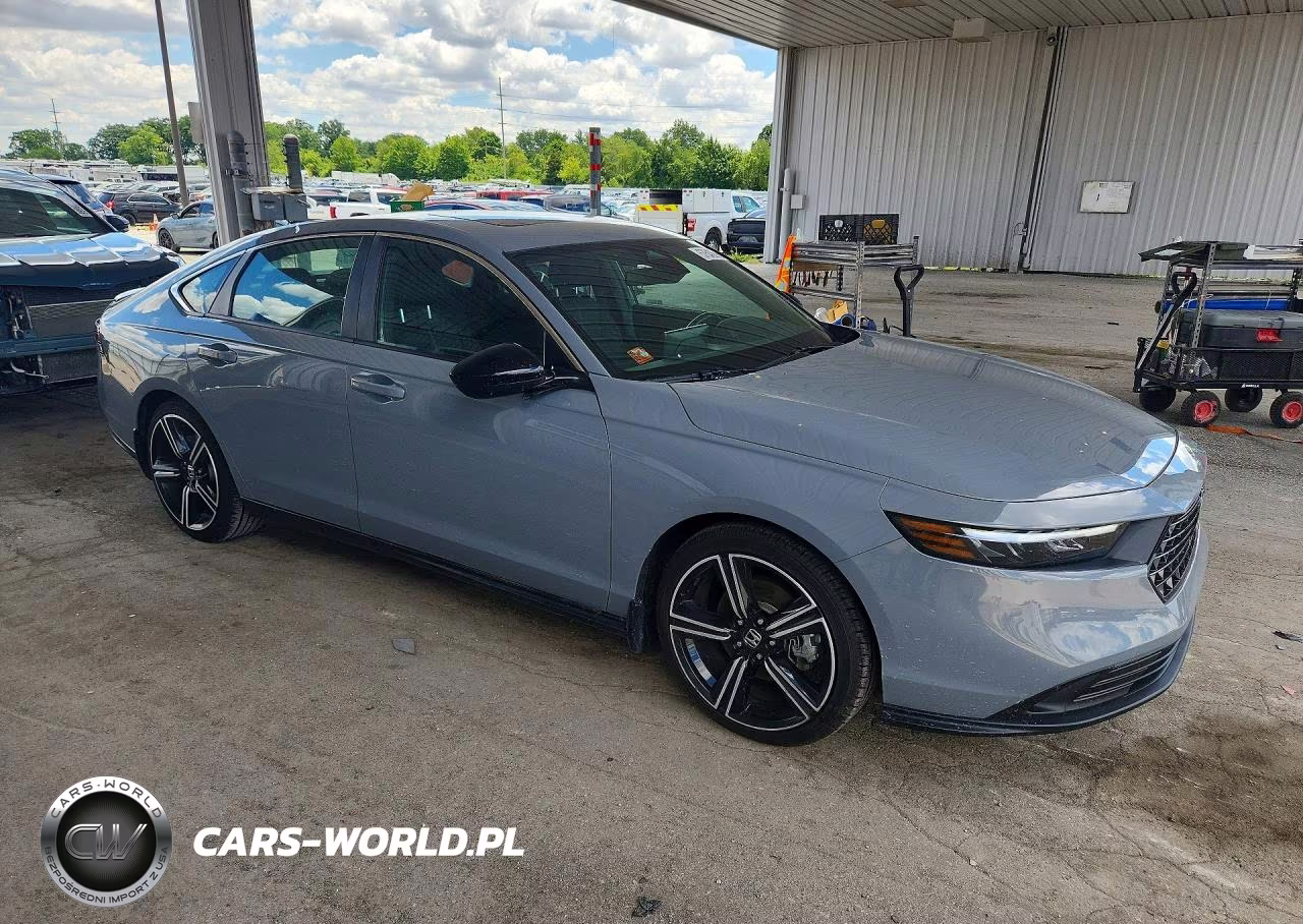 2025 Honda Accord Hybrid Sport VIN:1HGCY2F52SA004926 - 4