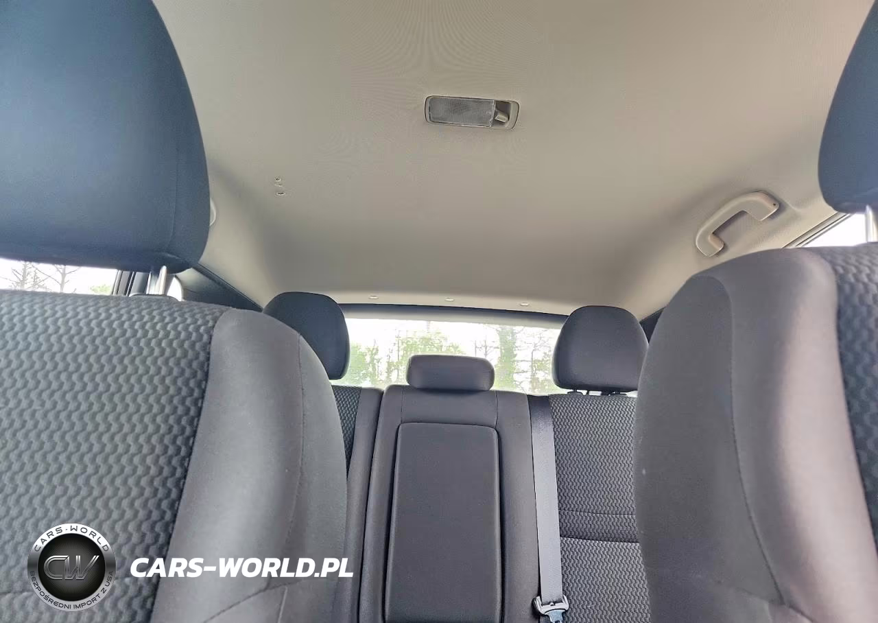 2017 Nissan Rogue Sport S VIN:JN1BJ1CR1HW126563 - 10